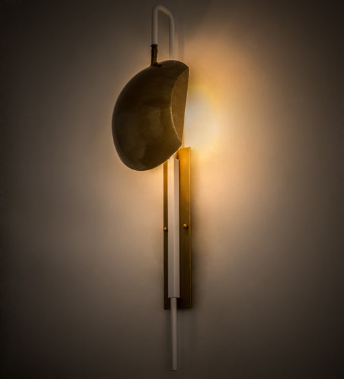 8"W Muschel Adjustable LED Wall Sconce