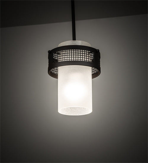 8" Wide Maglia Semplice Mini Pendant