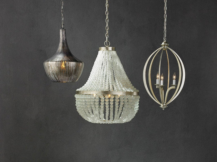 Chanteuse Chandelier