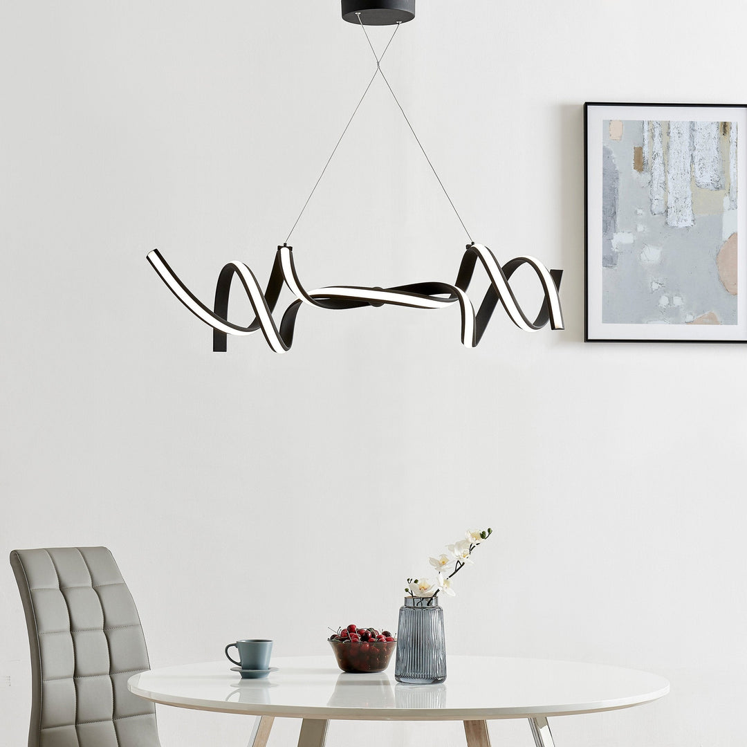 Munich LED Horizontal Chandelier // Black